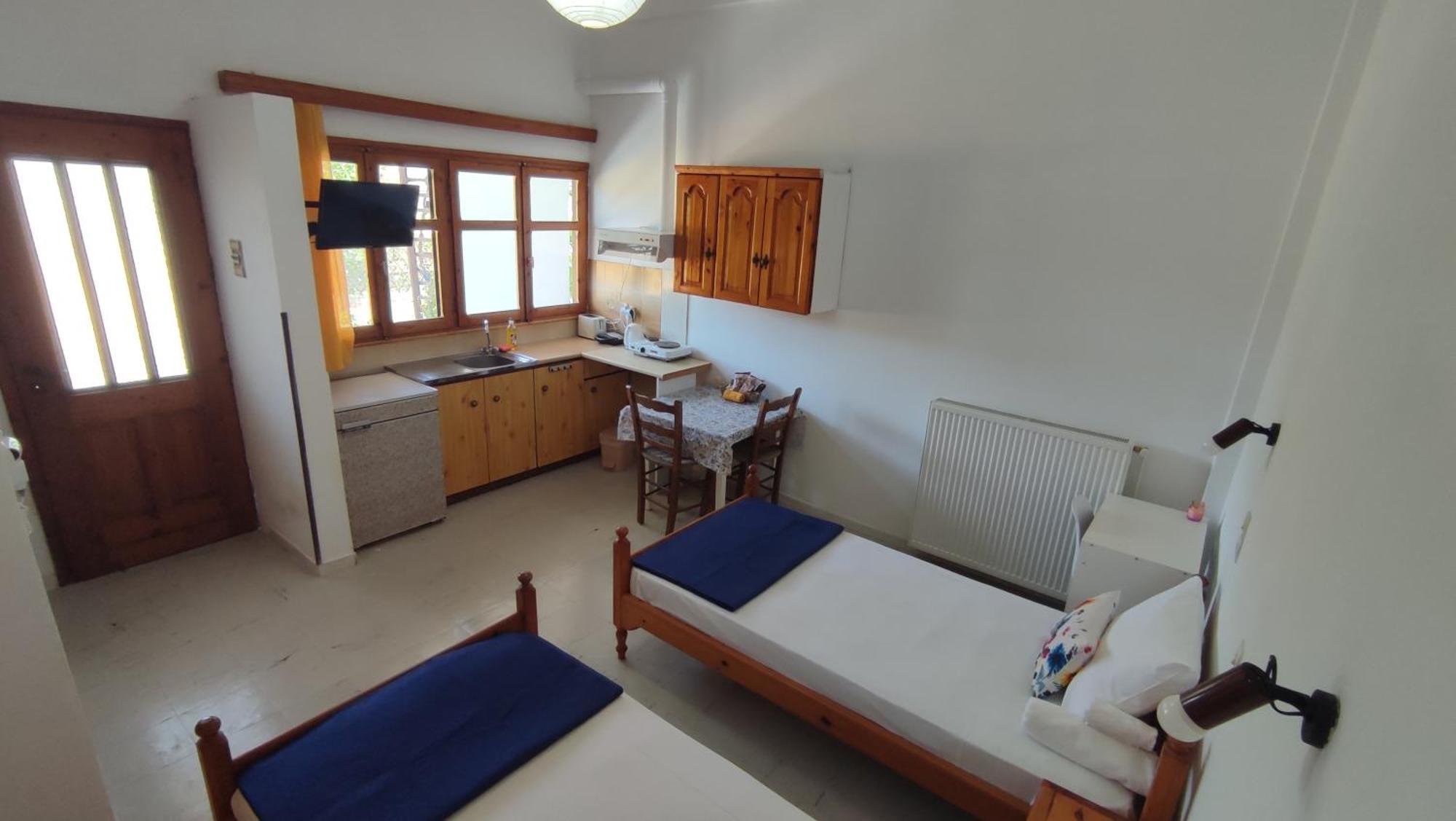 Petralonia Apartment Mytilene ภายนอก รูปภาพ