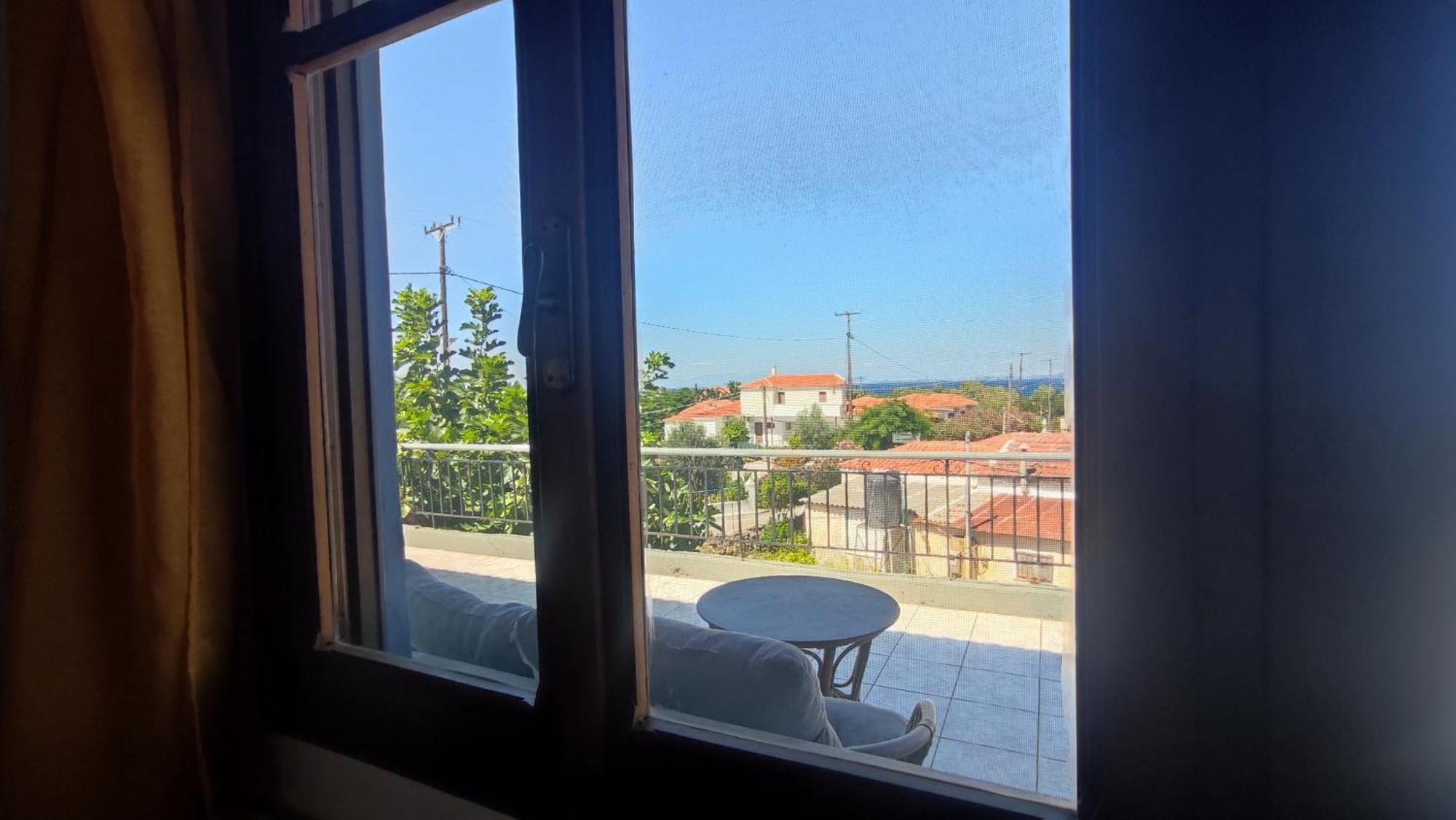 Petralonia Apartment Mytilene ภายนอก รูปภาพ