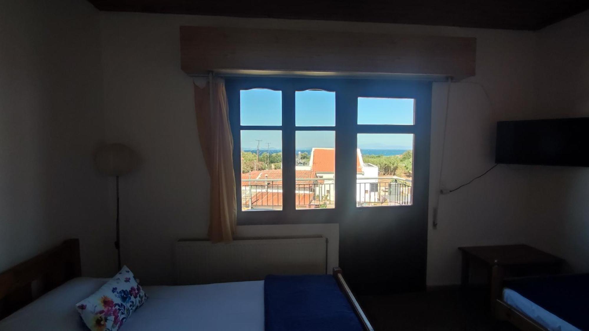 Petralonia Apartment Mytilene ภายนอก รูปภาพ
