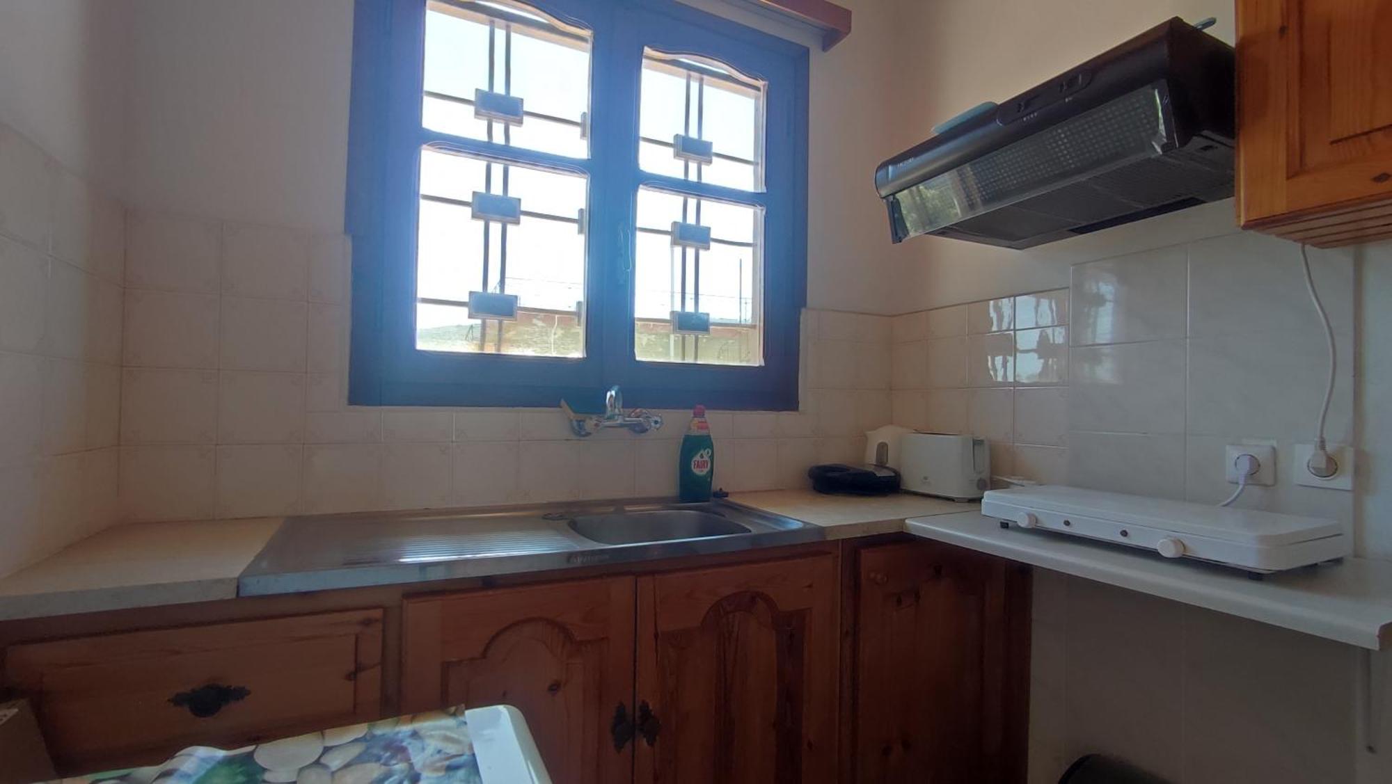 Petralonia Apartment Mytilene ภายนอก รูปภาพ