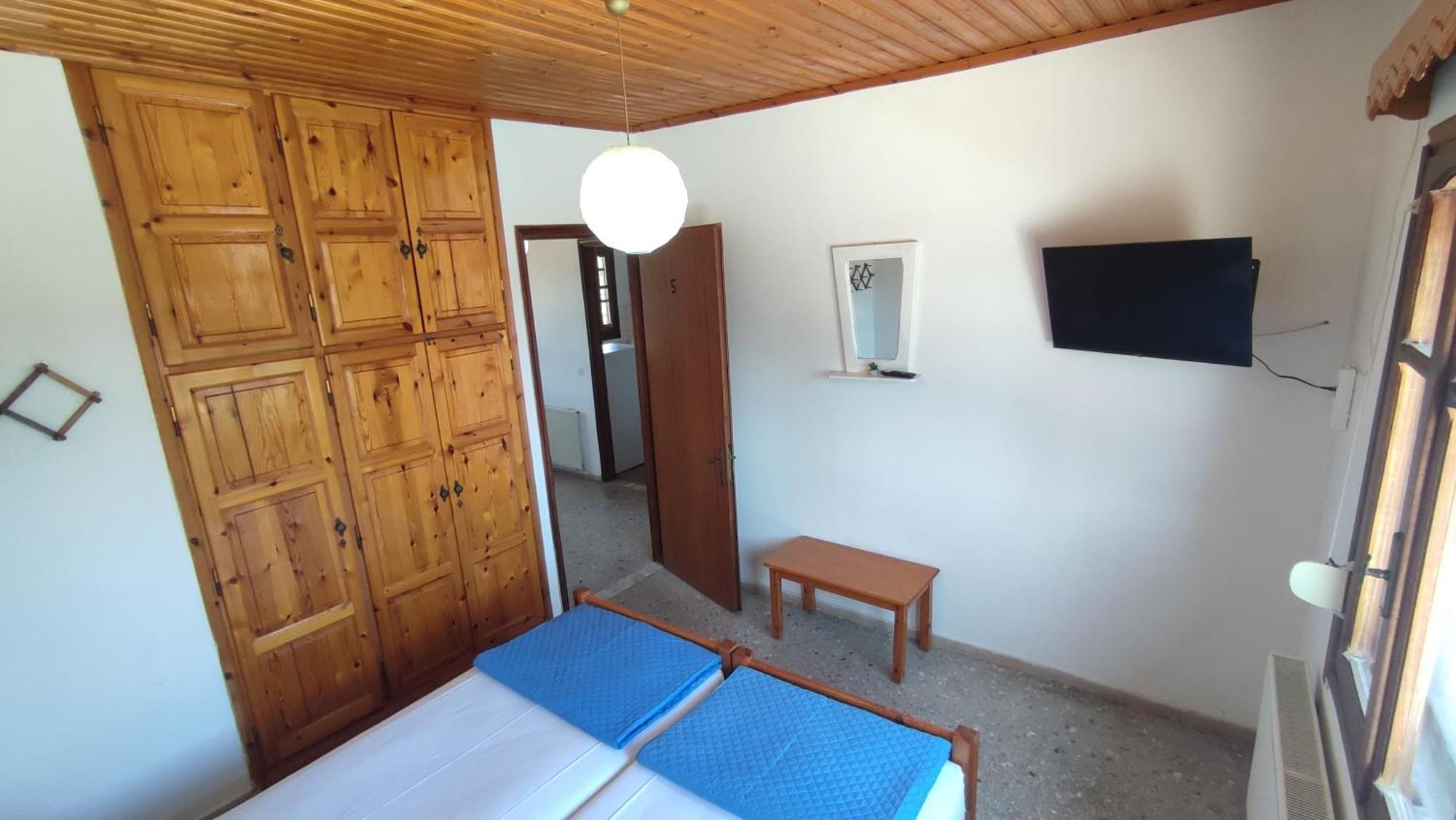 Petralonia Apartment Mytilene ภายนอก รูปภาพ